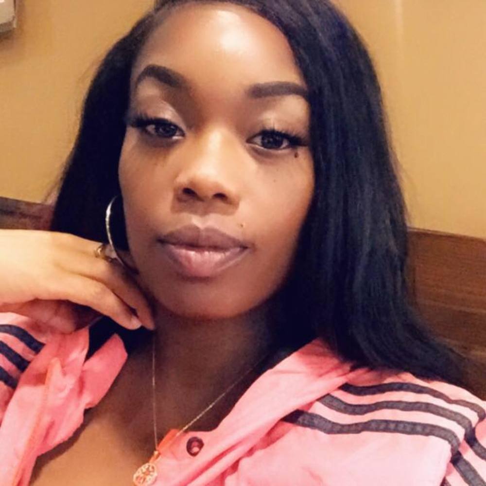 Meet your Posher, Amber